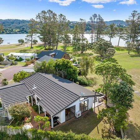 Pauanui Beach House Suntrap Экстерьер фото