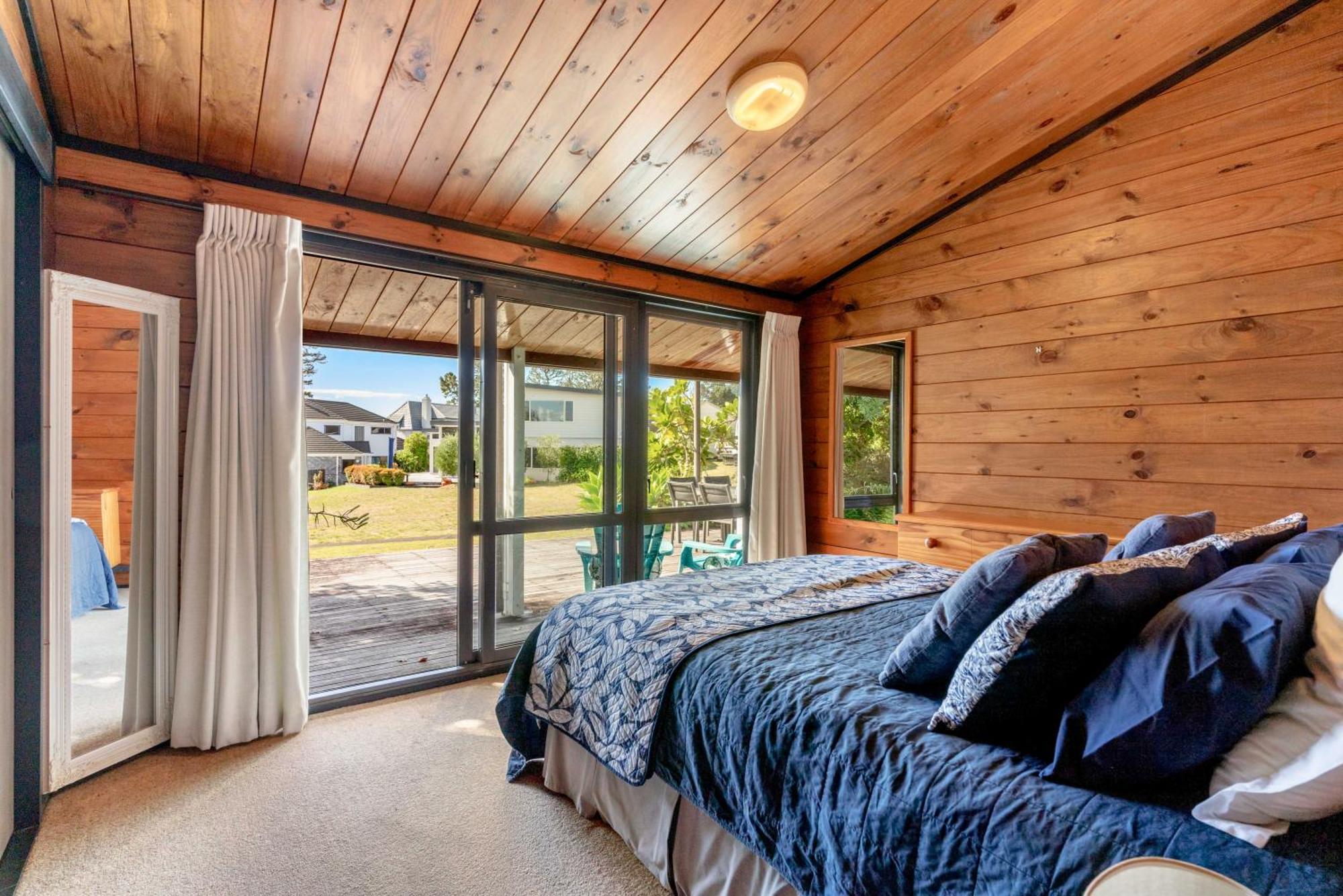 Pauanui Beach House Suntrap Экстерьер фото