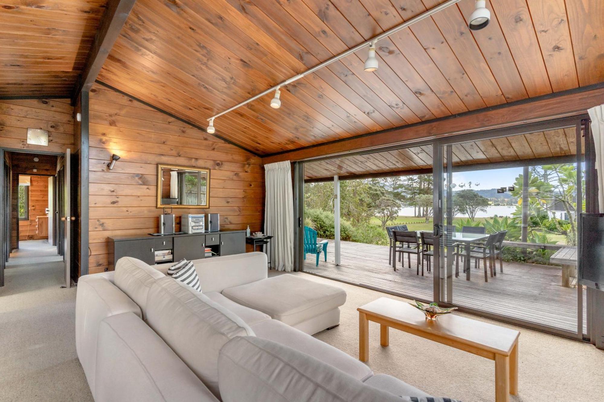 Pauanui Beach House Suntrap Экстерьер фото