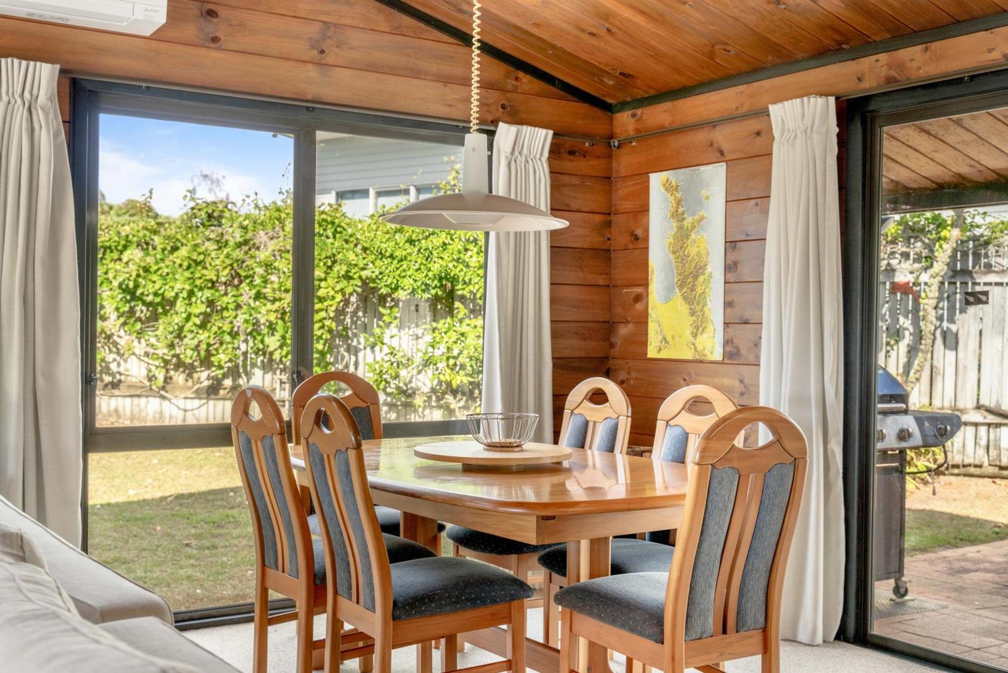 Pauanui Beach House Suntrap Экстерьер фото